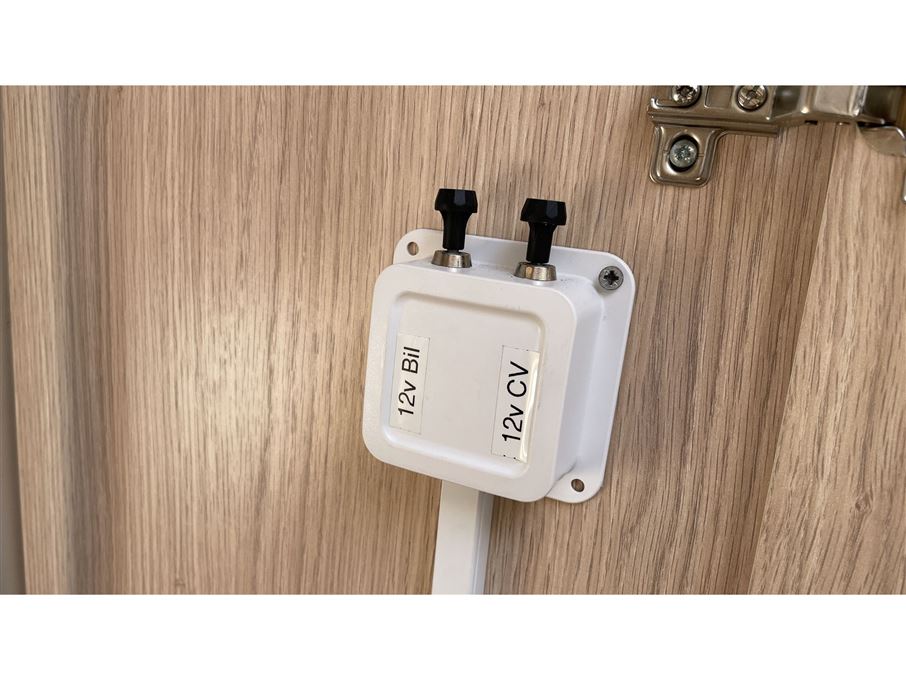 Adria Aviva 400 PS